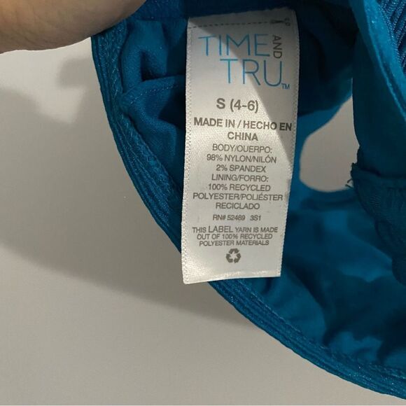 Time & True Women’s Textured Boning for Support Bikini Top - Picture 3 of 3